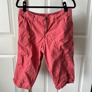 Women’s shorts/capris